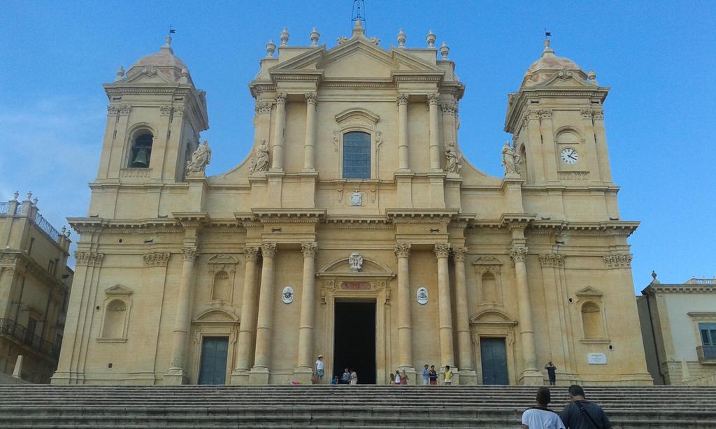 Casa Andolina White Villa Noto Rom bilde